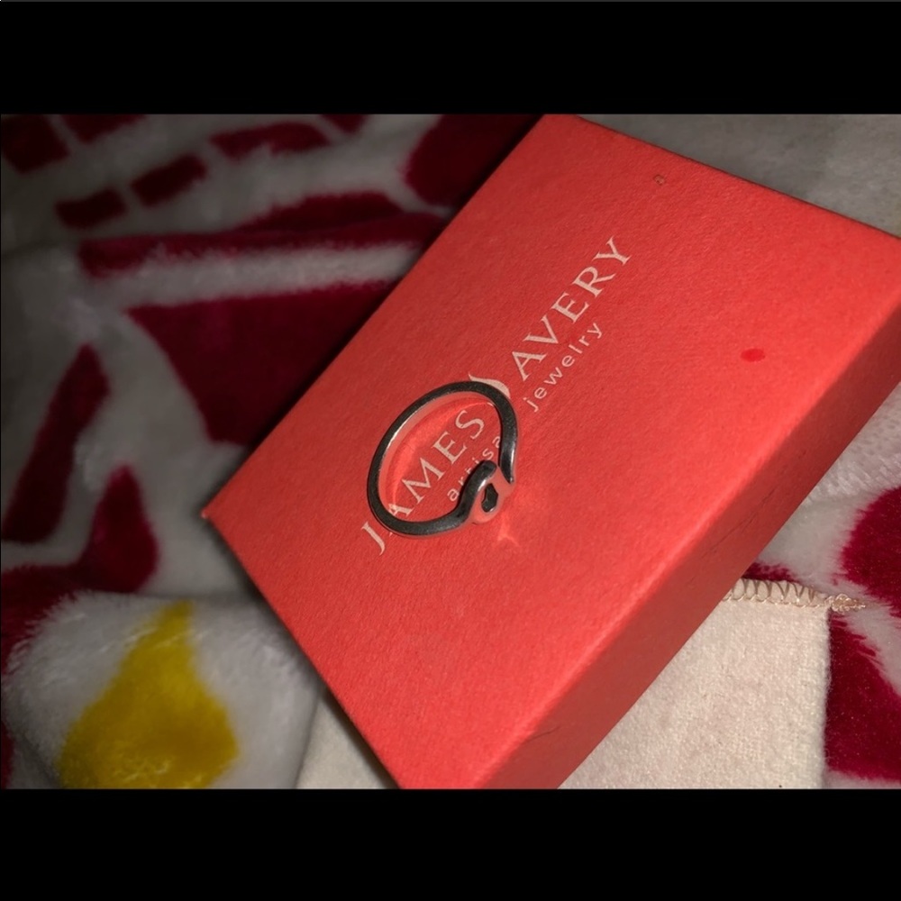 Size 8. James Avery letter ‘a’ ring